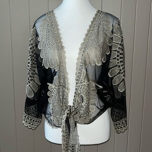 Vintage-Inspired Black Lace Embroidered Bolero Jacket - M